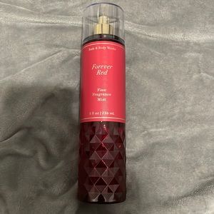 NEVER USED BATH AND BODY WORKS!